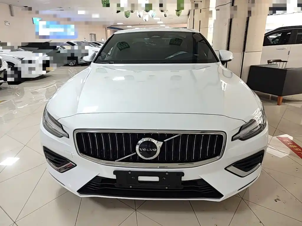 Volvo S60 2023 2023 B4 Smart Vision Luxury Edition