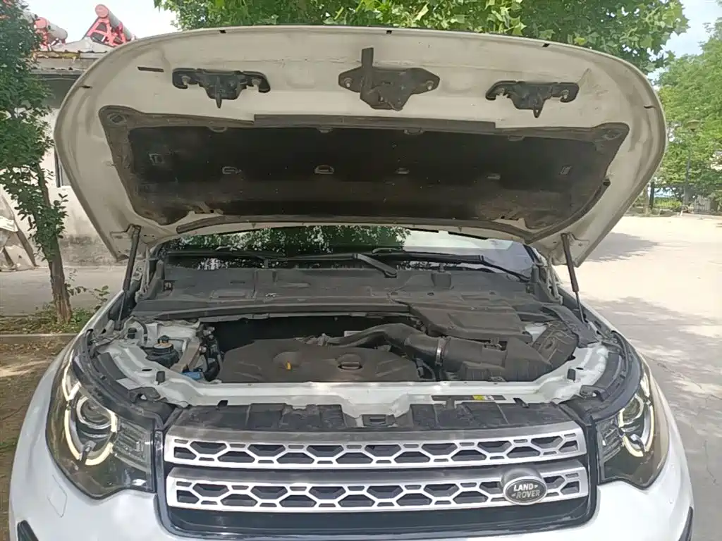 Land Rover Discovery Sport 2016 2.0T HSE фото 20