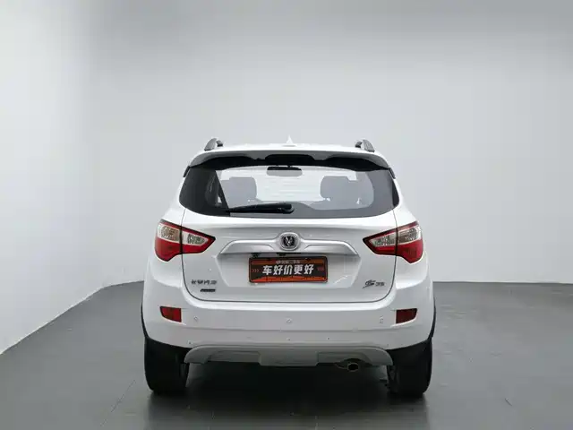 Changan CS35 2016 1.6L Manual Luxury Model China V — фото 4