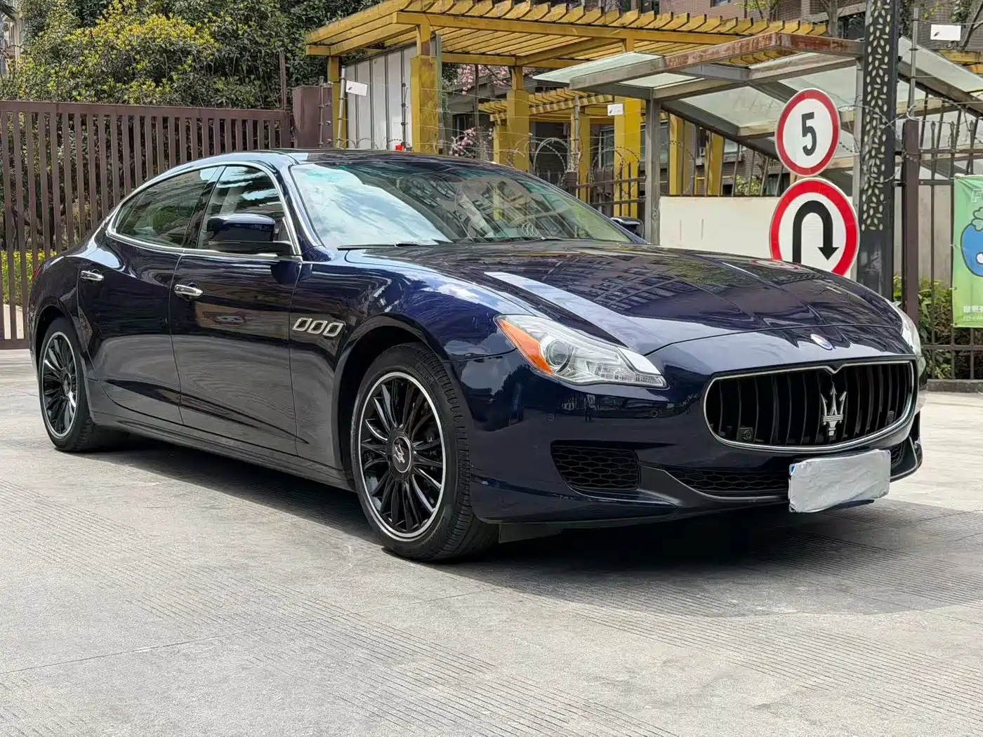 Maserati Quattroporte 2014 2013 3.0T Standard
