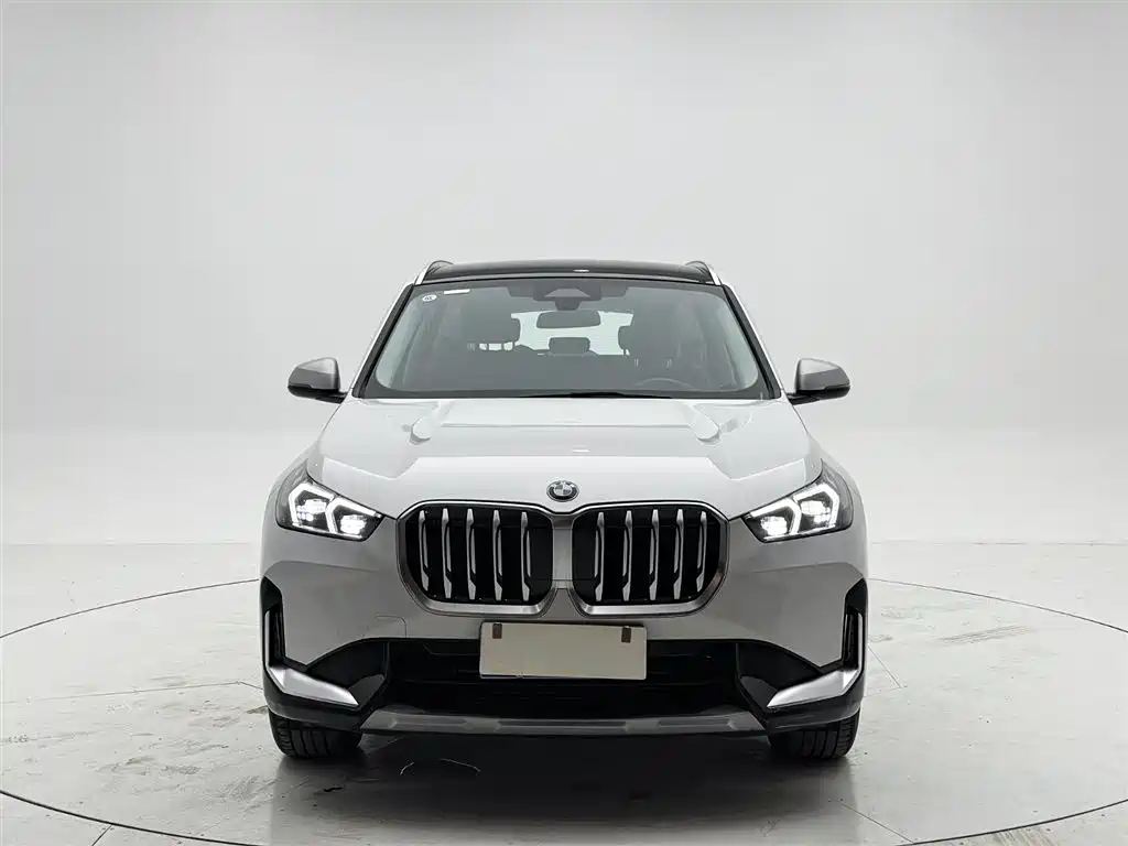 BMW X1 2023 sDrive20Li X Design Package фото 2
