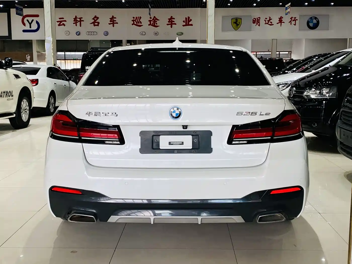 BMW 5 Series New Energy 2021 535Le M Sport Package фото 15