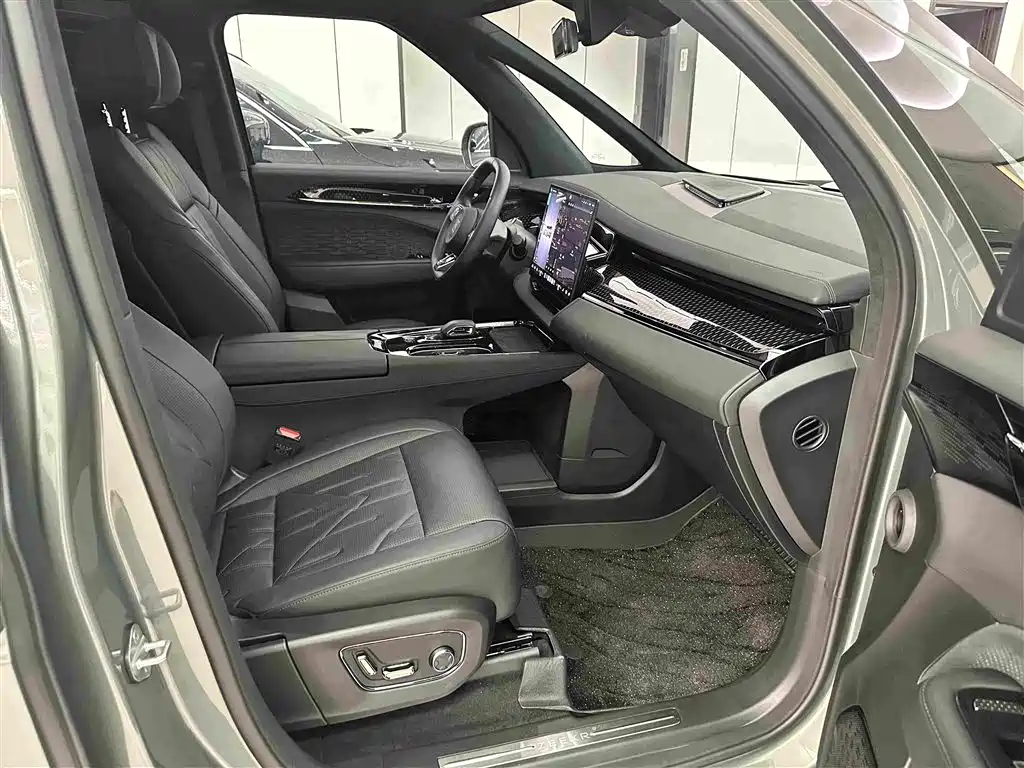 ZEEKR 009 2026 2024 7-Seat Aisle Version 108kWh