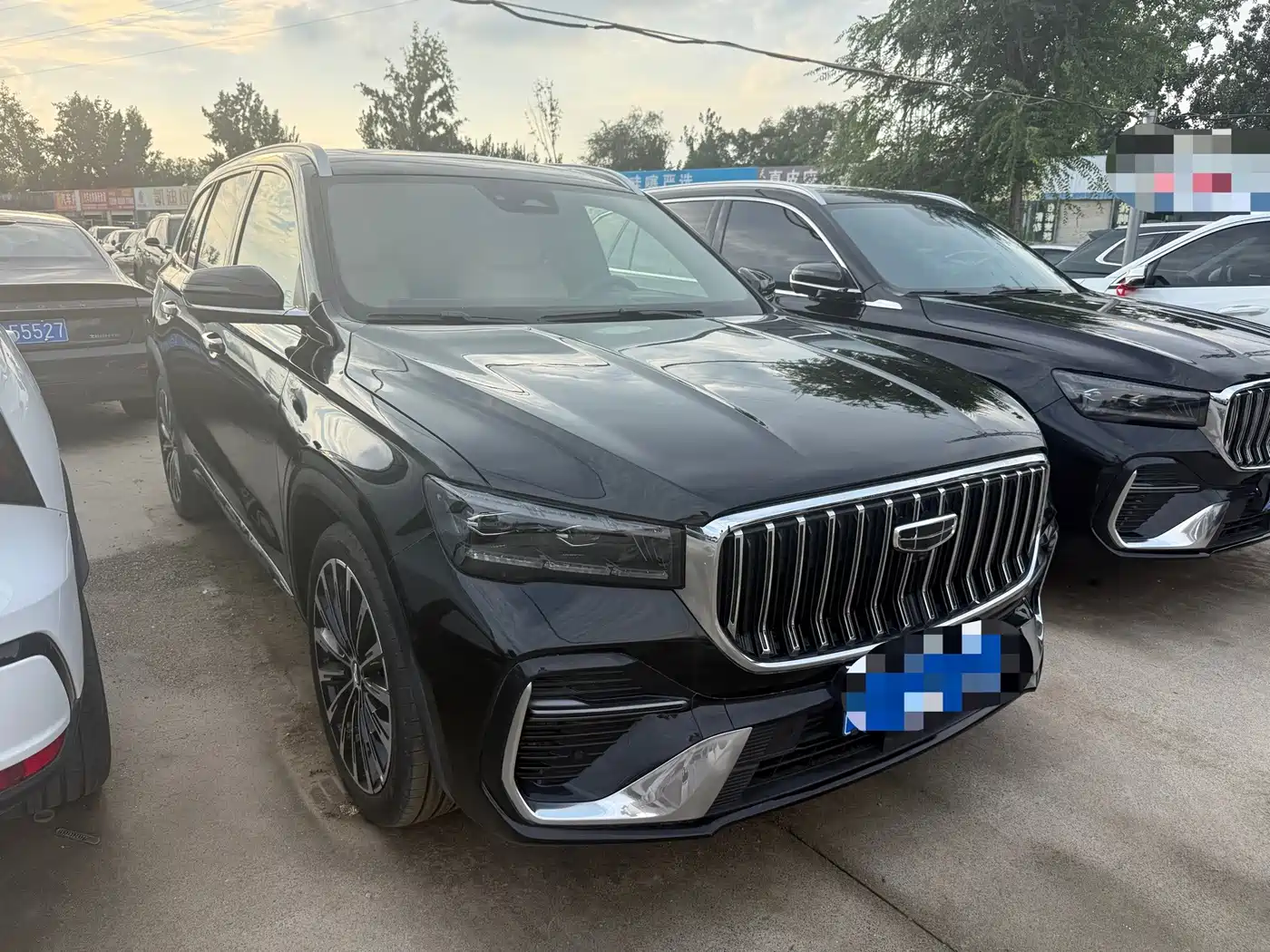Фото 3 - Geely Xingyue L
