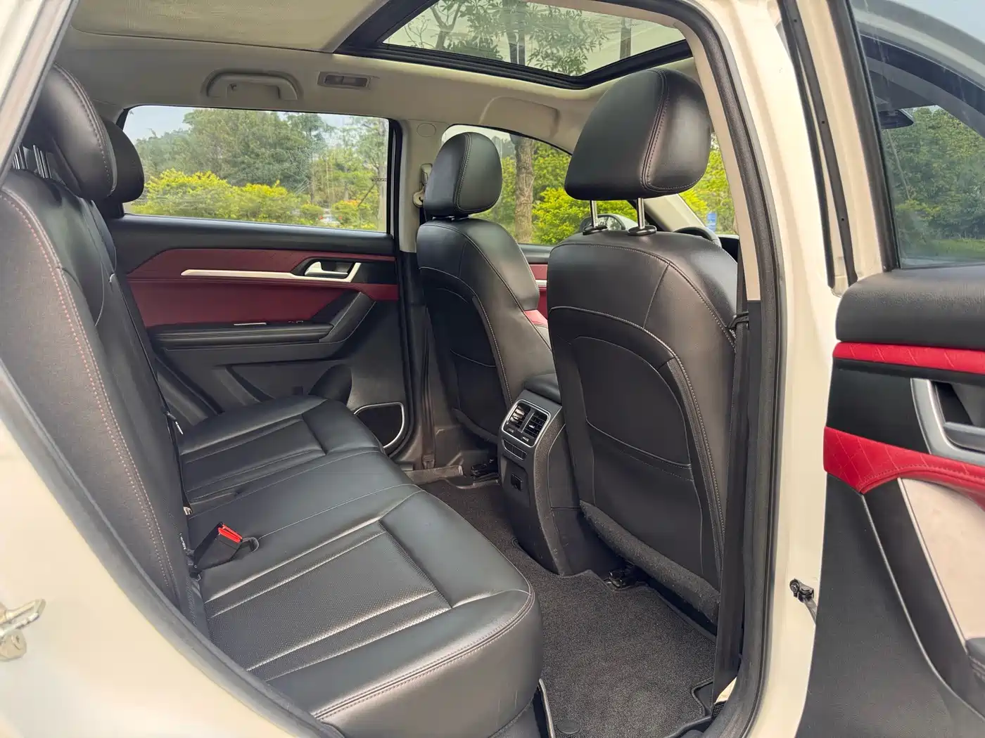 Haval H6 Coupe 2020 2020 Smart Connect Edition 1.5T Automatic 2WD Luxury Smart Connect