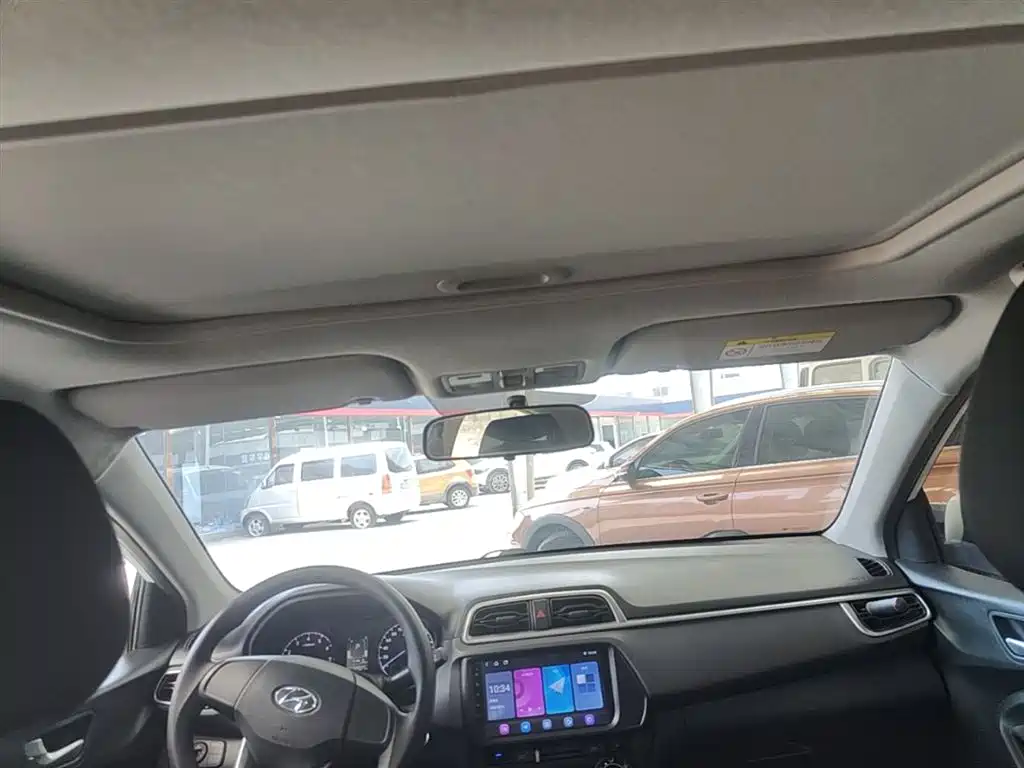 Hyundai Verna 2017 1.4L Auto Jump Edition (China V) фото 18