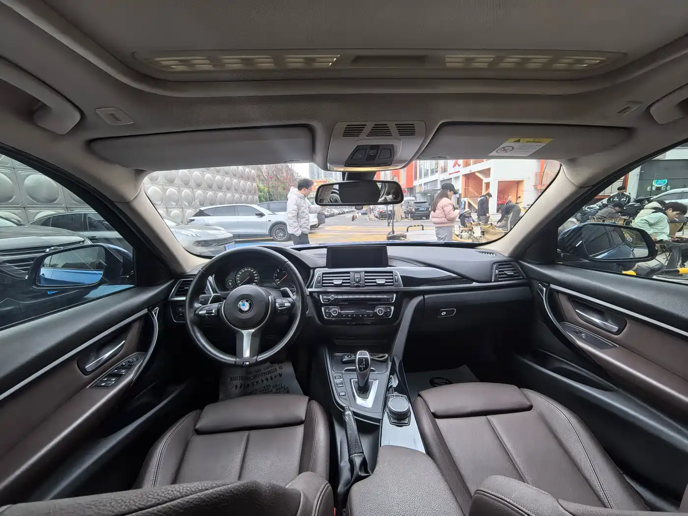 BMW 3 Series 2018 320Li Leading M Sport Package фото 6