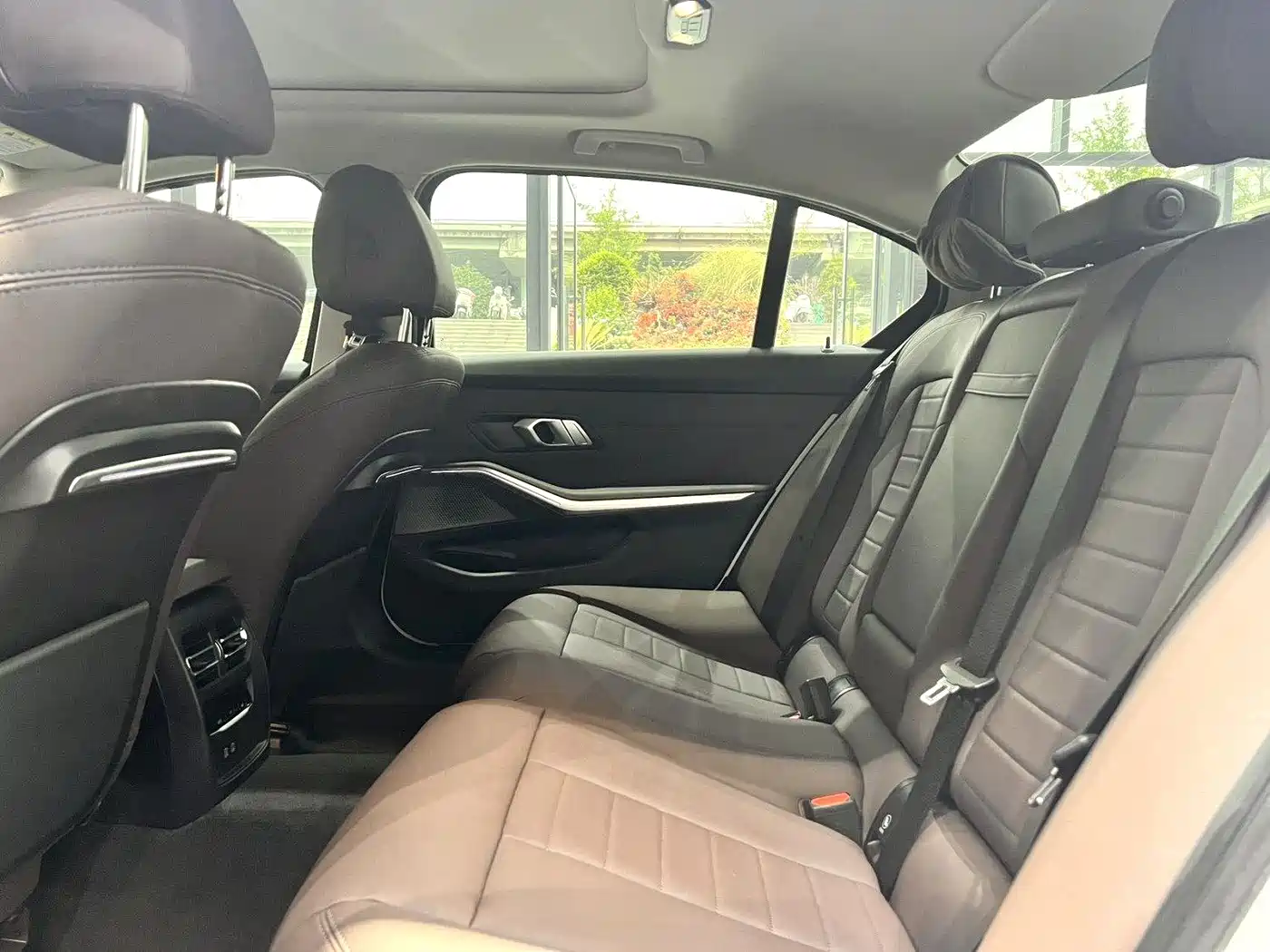 BMW 3 Series 2020 325Li M Sport Package фото 6