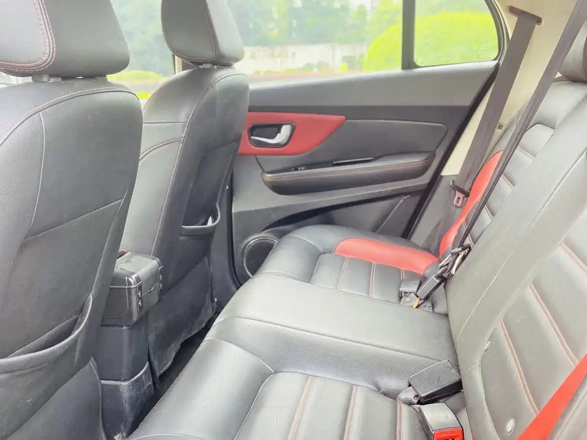Haval H1 2015 1.5L AMT Luxury фото 11