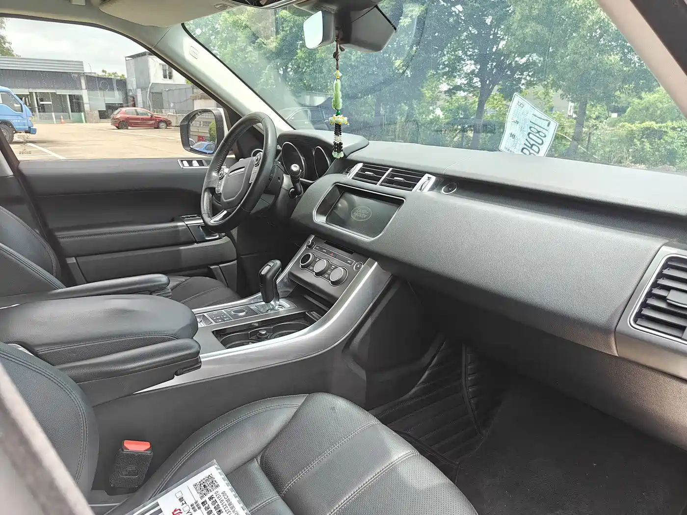 Land Rover Range Rover Sport 2017 3.0 SC V6 SE фото 8