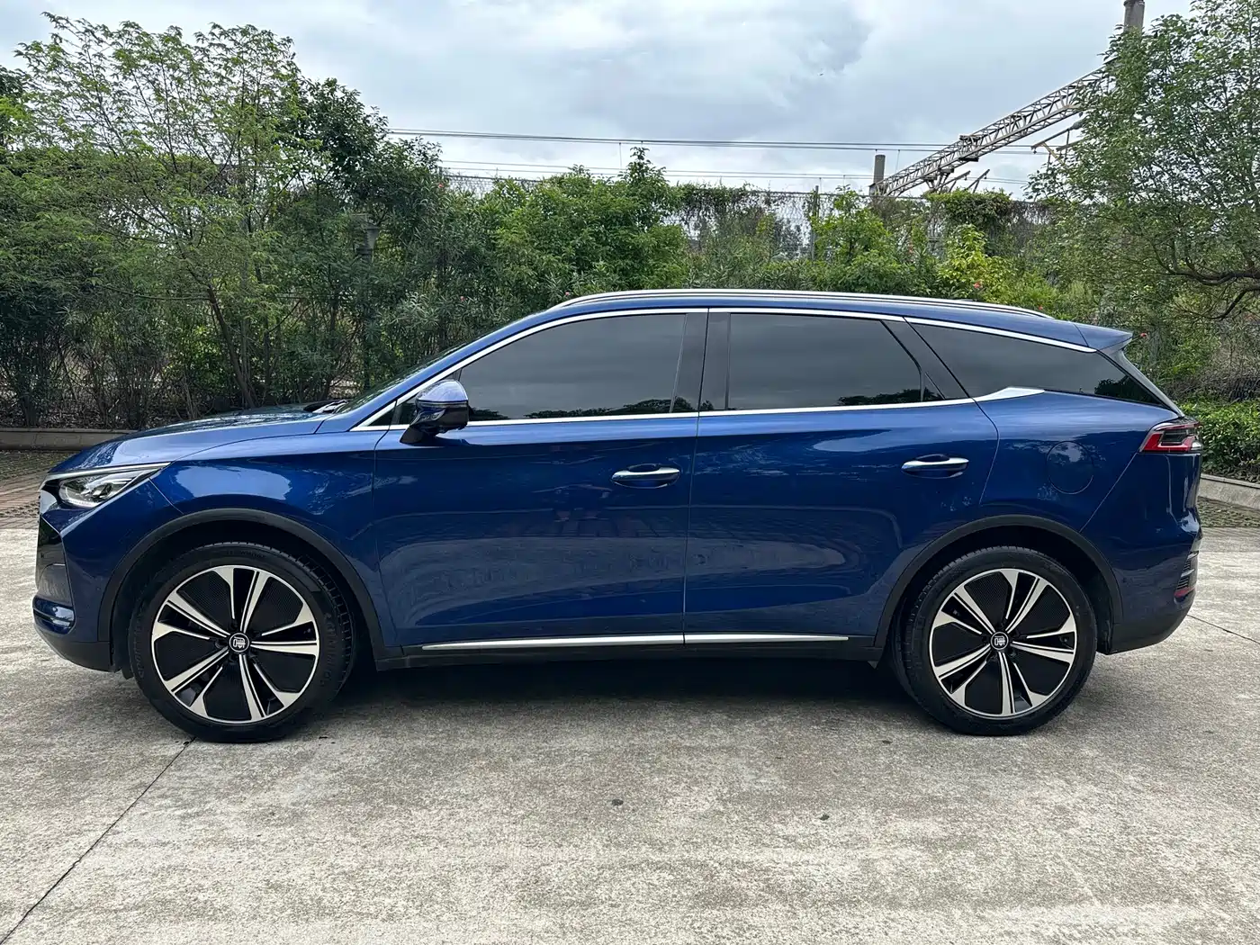 BYD Tang New Energy 2022 DM-p 215KM AWD Flagship фото 10