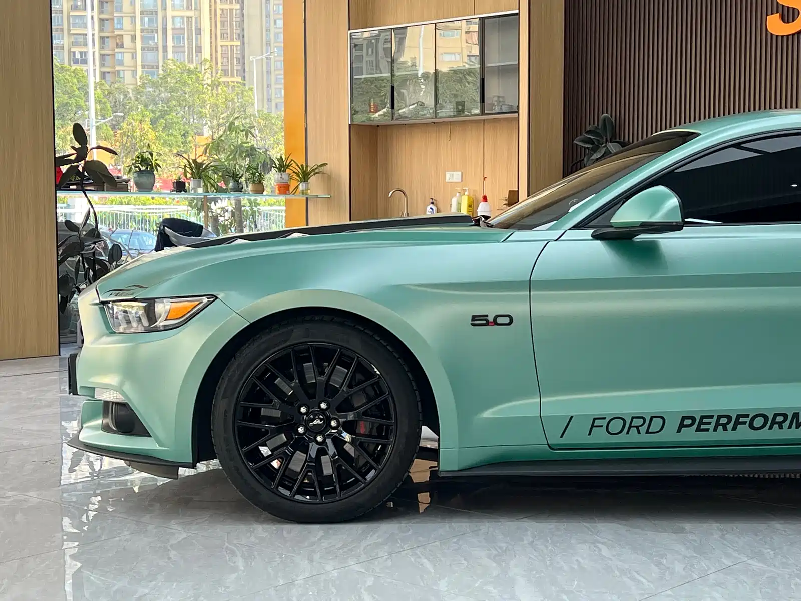 صورة 14 - Ford Mustang