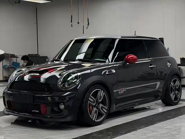 MINI MINI