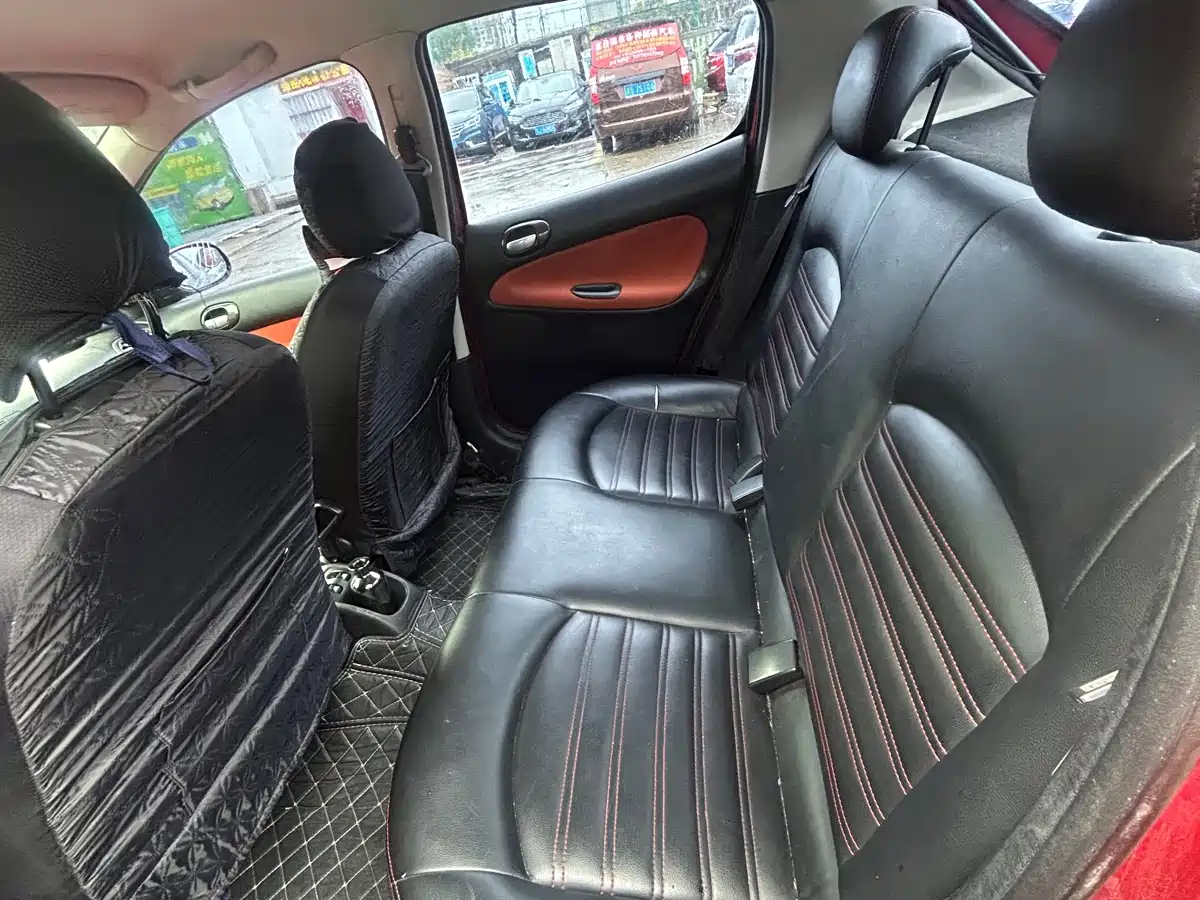 Фото 5 - Citroën C2