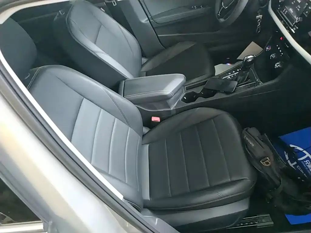 Volkswagen Lavida 2019 1.5L Automatic Comfort Edition China VI 25