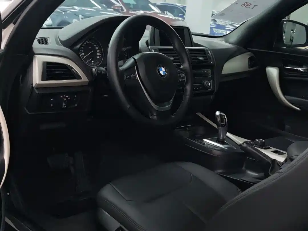 BMW 2 Series (Import) 2015 218i Convertible Coupe фото 14