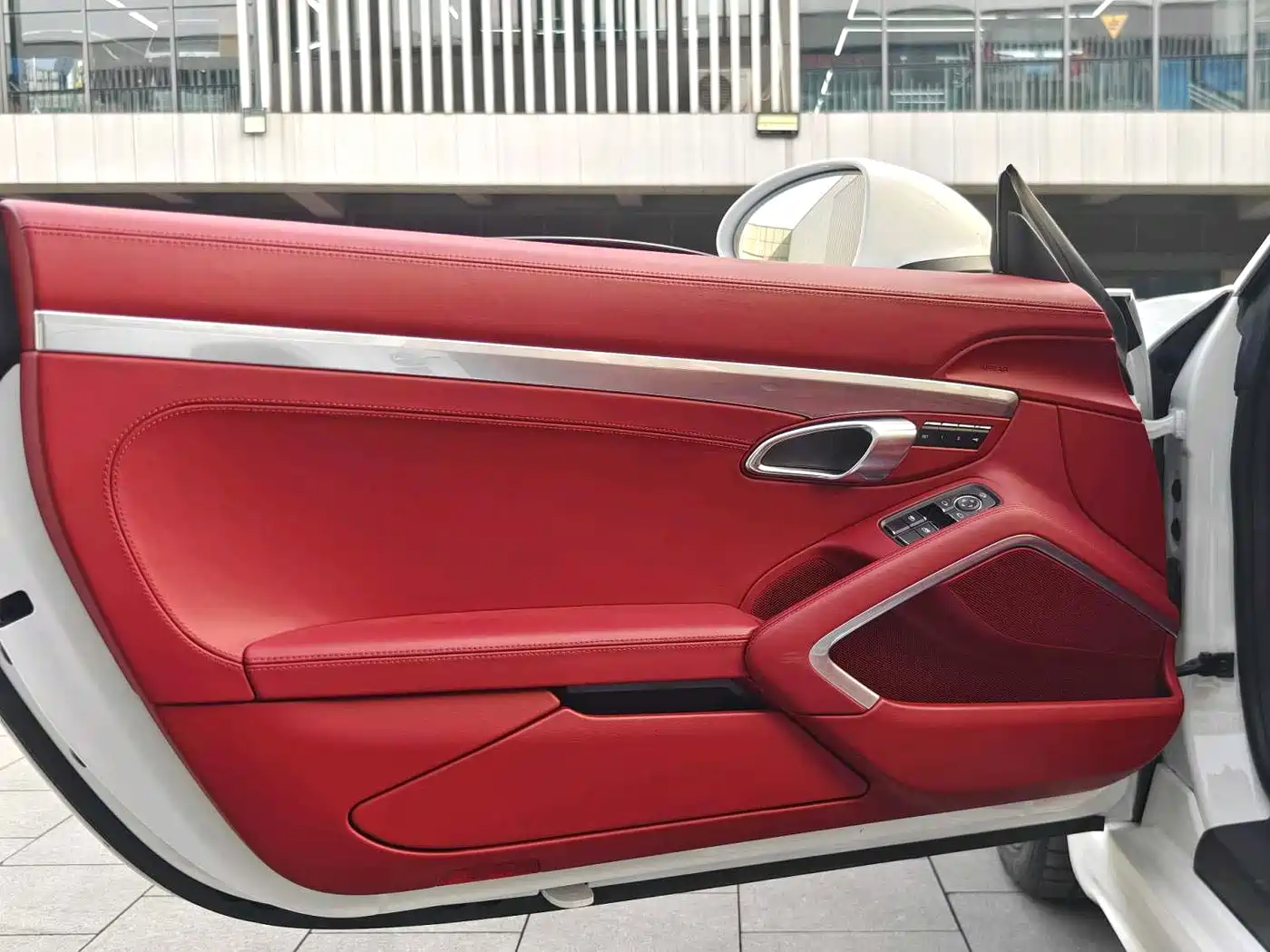 Porsche 718 2023 Boxster Style Edition 2.0T фото 4