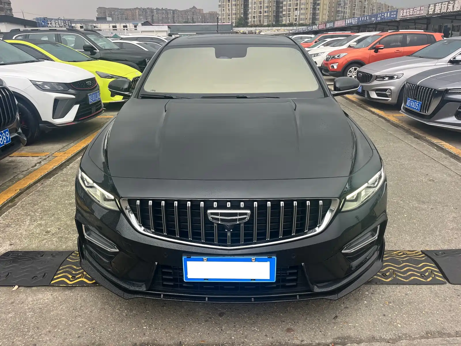 Фото 2 - Geely Preface