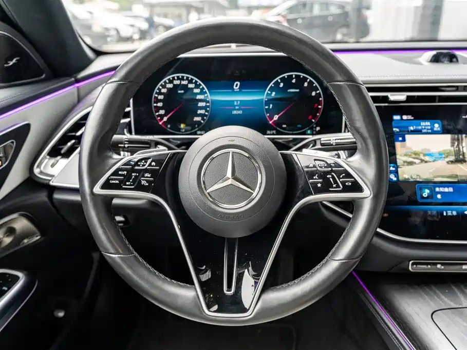 Mercedes-Benz E-Class 2024 Model E 300 L Luxury фото 11