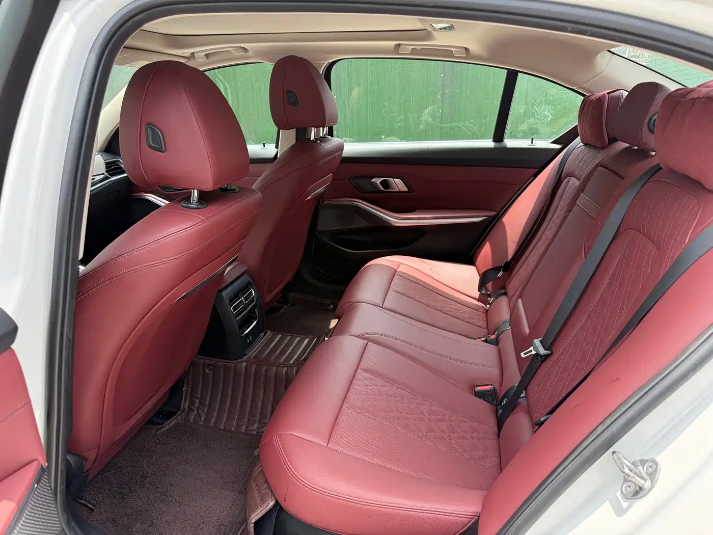 BMW i3 2022 eDrive 35 L фото 9