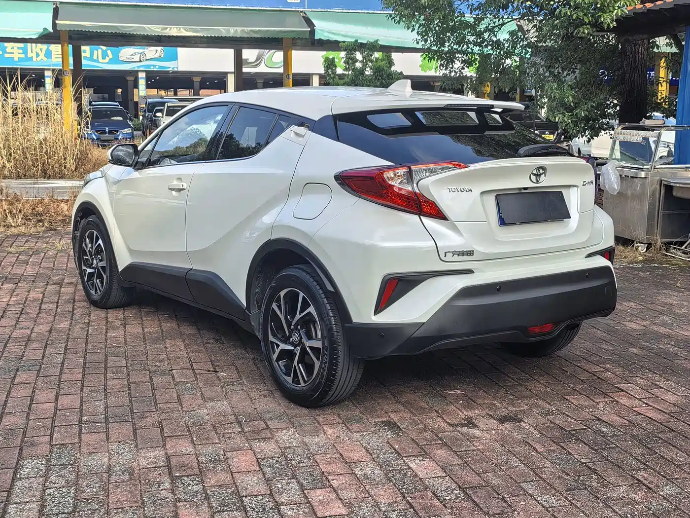 Toyota C-HR 2018 2018 2.0L Leading Edition China V