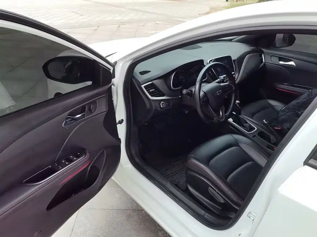 Chevrolet Monza 2020 Mild Hybrid RS 330T Automatic Smooth Edition фото 16