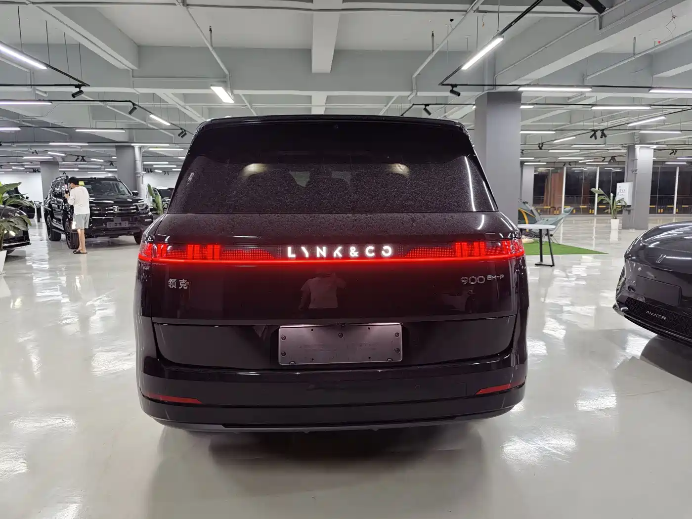 Lynk & Co 900 2026