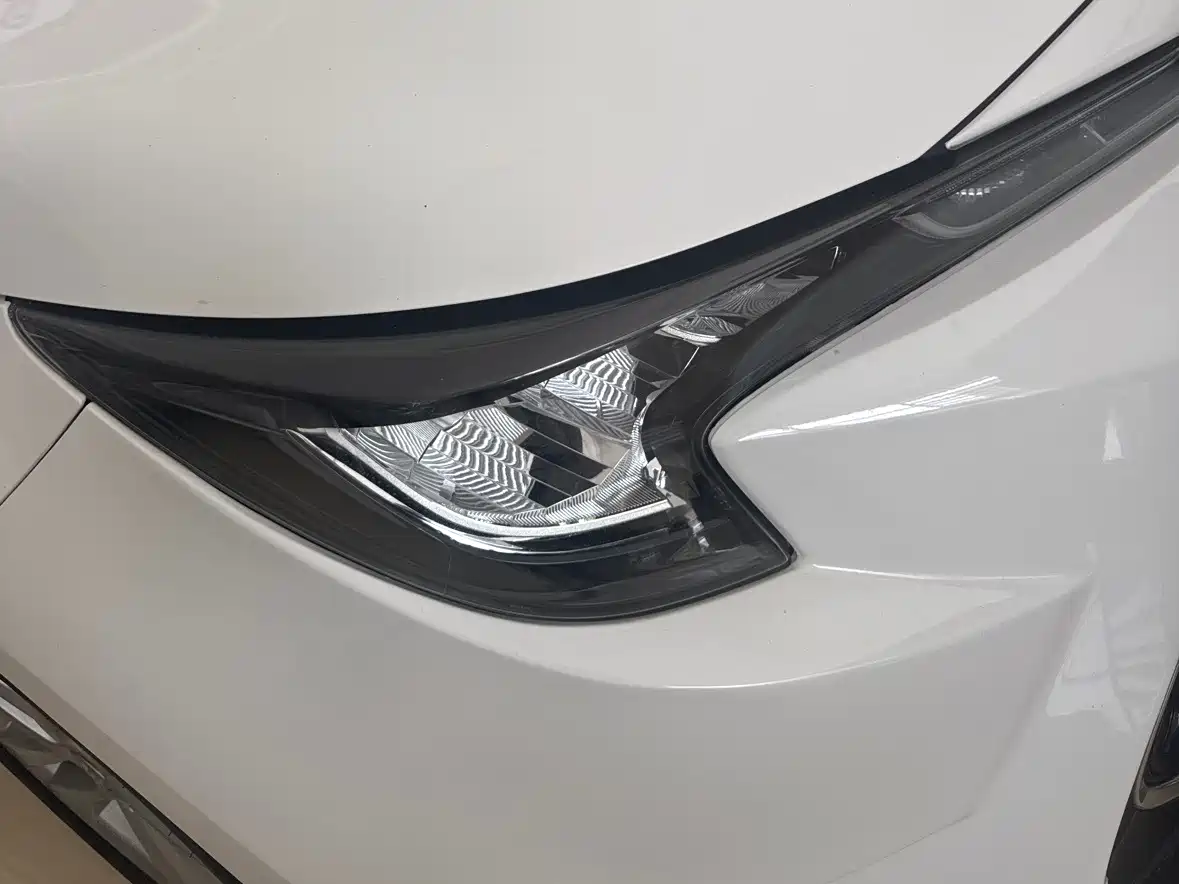 Toyota Levin 2022 Dual Engine 1.8H E-CVT Luxury Edition фото 11