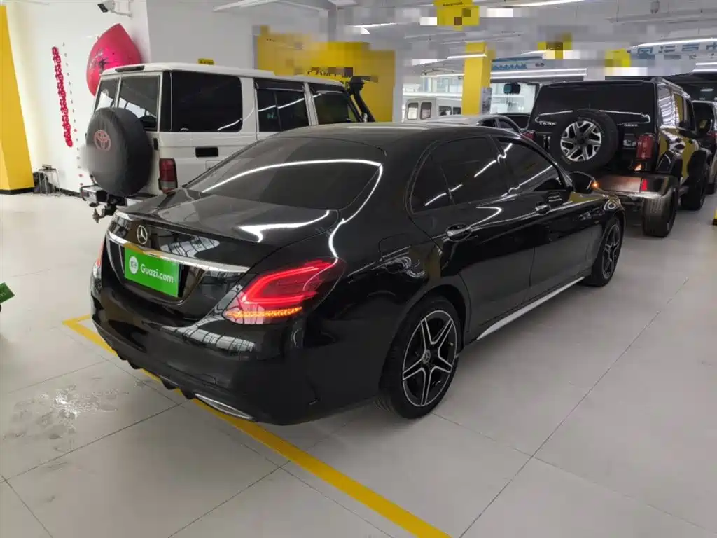 MERCEDES-BENZ CLASS C
