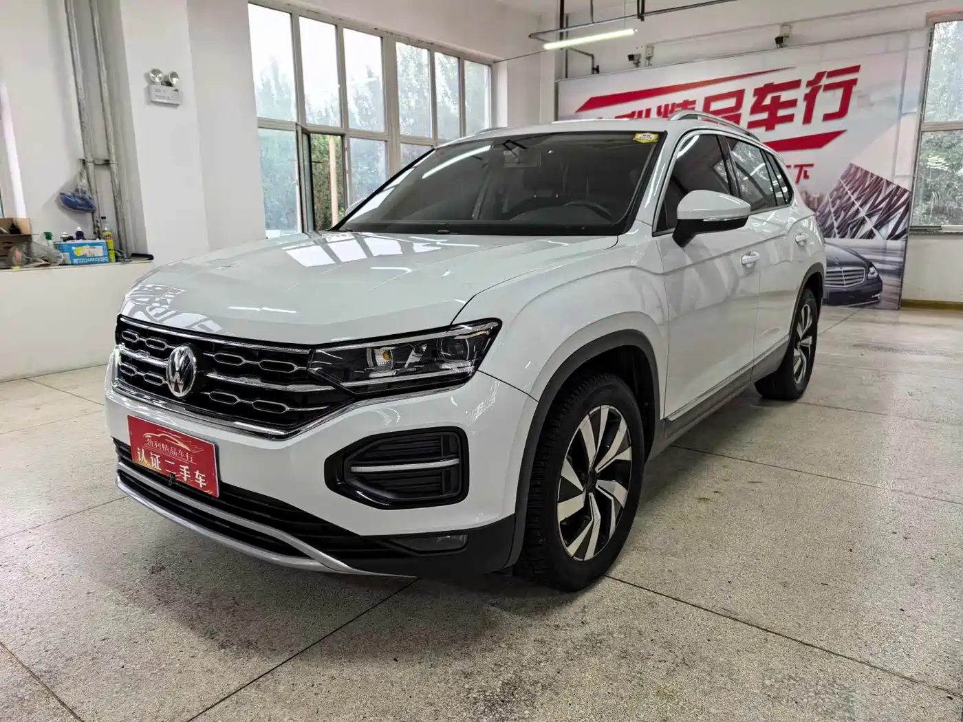 Volkswagen Tayron 2019 330TSI 2WD Luxury China VI
