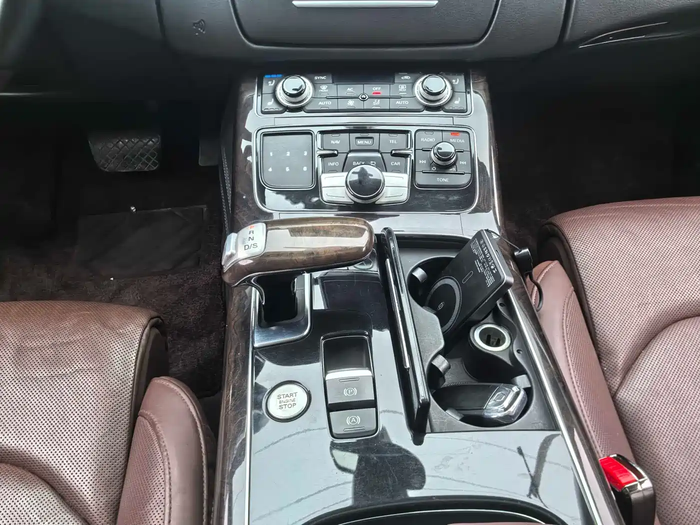 Audi A8 2013 A8L 50 TFSI quattro Premium фото 10