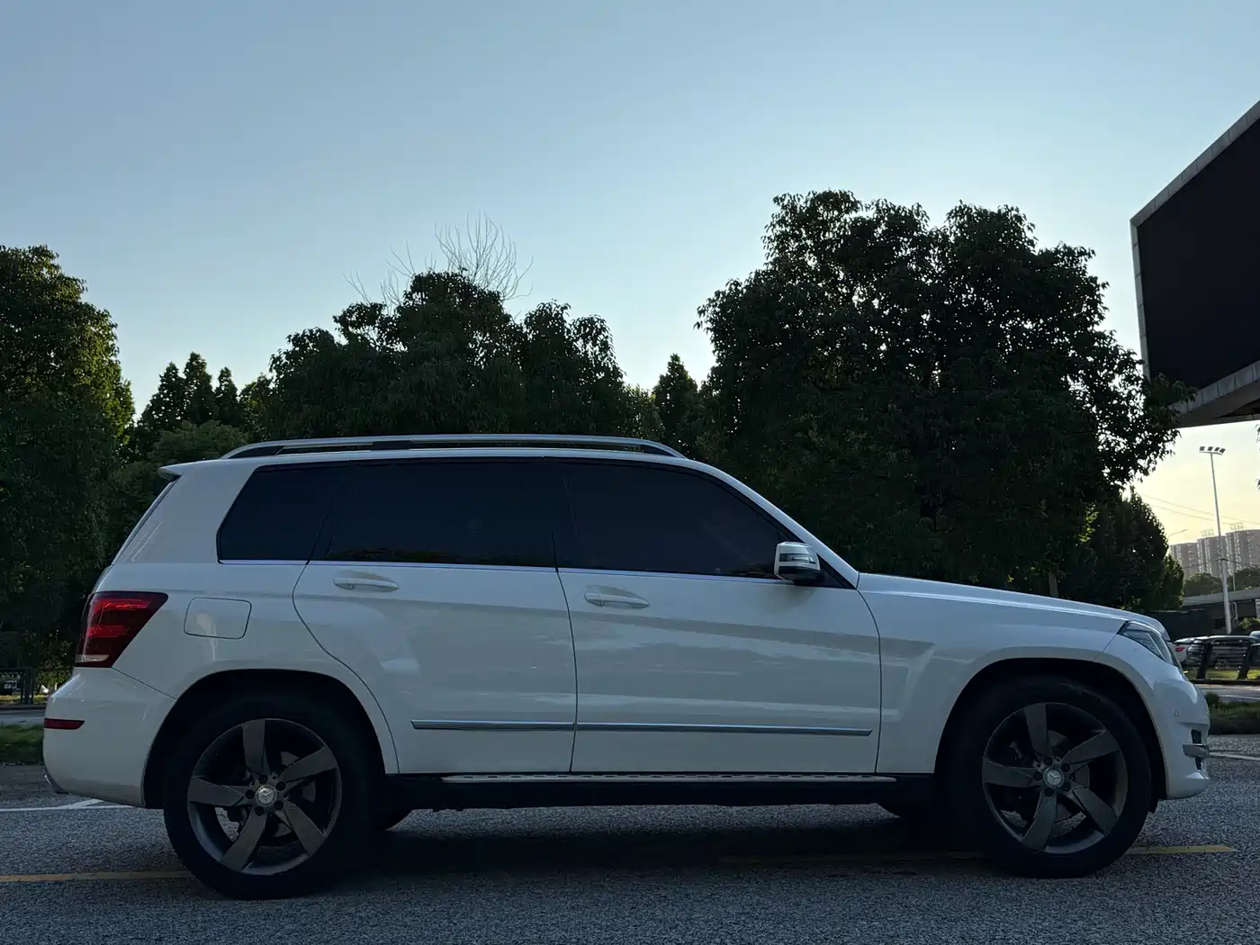 Mercedes-Benz GLK-Class 2013 GLK 300 4MATIC Dynamic Sunroof фото 11