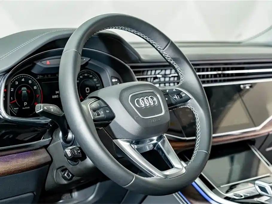 Audi Q7 2025 2025 55 TFSI quattro S line Sport