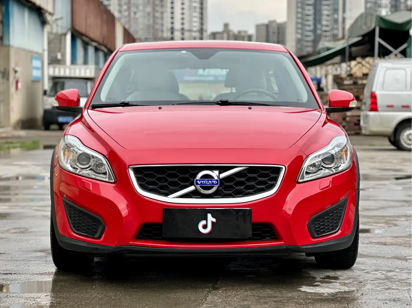 Volvo C30 2013 2013 2.0L Dynamic Edition