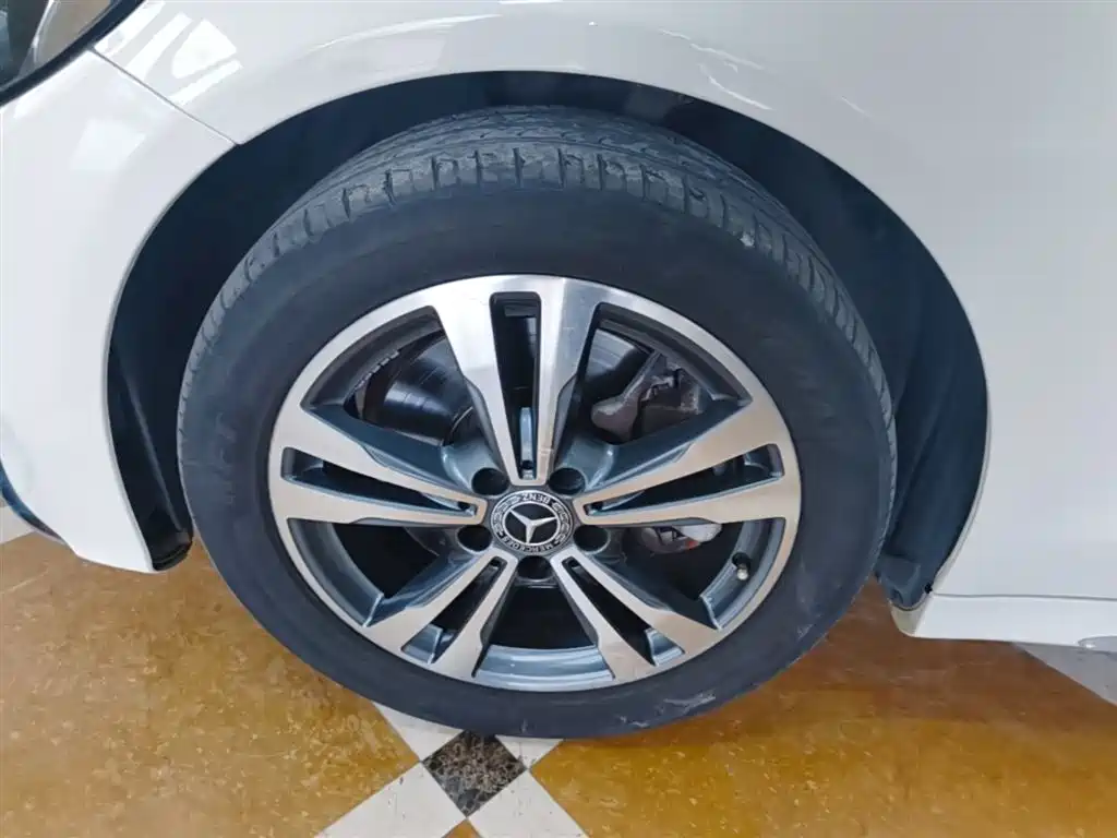 Mercedes-Benz C-Class 2018 C 200 L Sport Edition фото 23