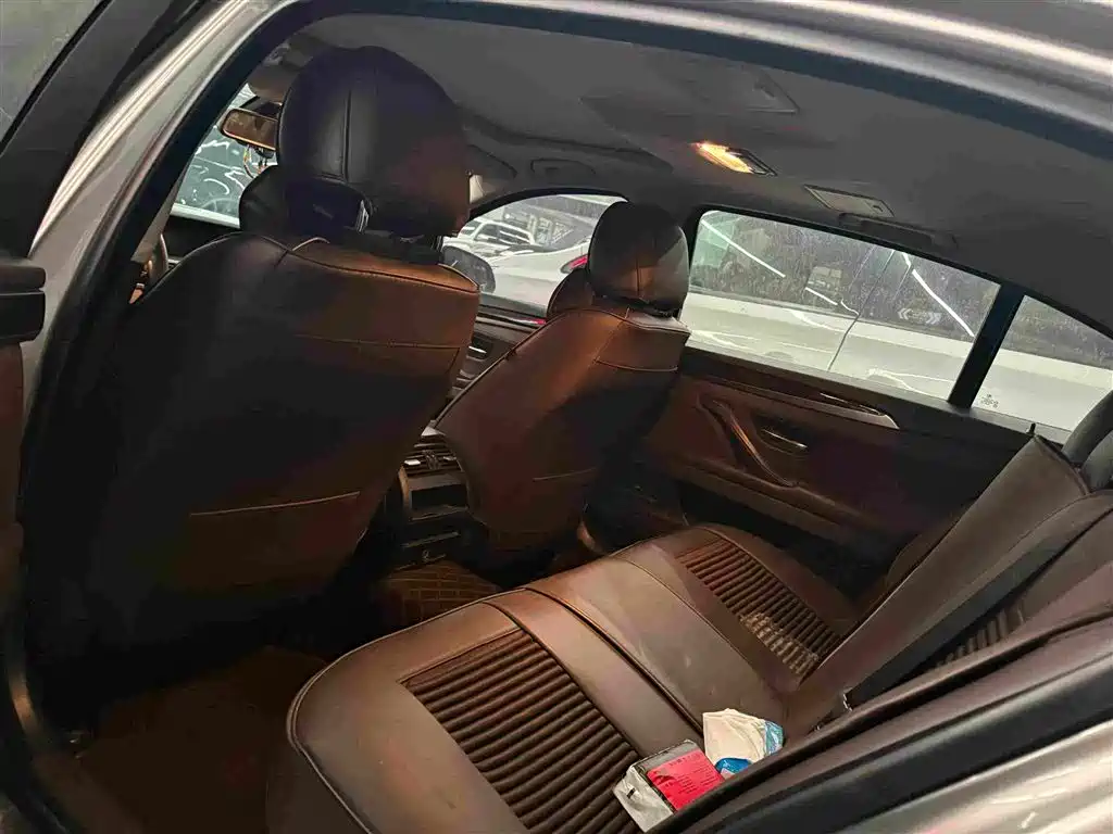 BMW 5 Series 2017 525Li Luxury Design Package фото 5