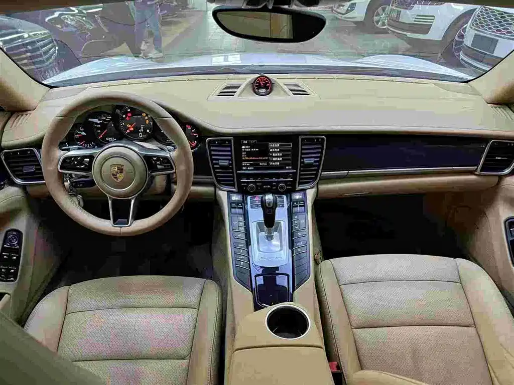 Porsche Panamera 2010 Panamera 3.6L фото 6