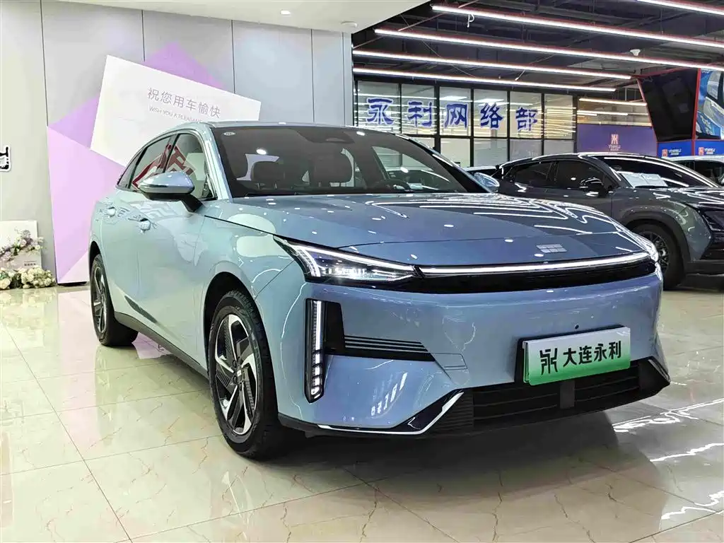 Geely Galaxy Galaxy L6 2025 EM-i 140km Starship Edition 3
