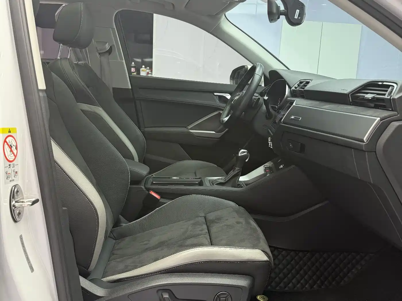 Audi Q3 2022 35 TFSI Fashion Dynamic фото 17