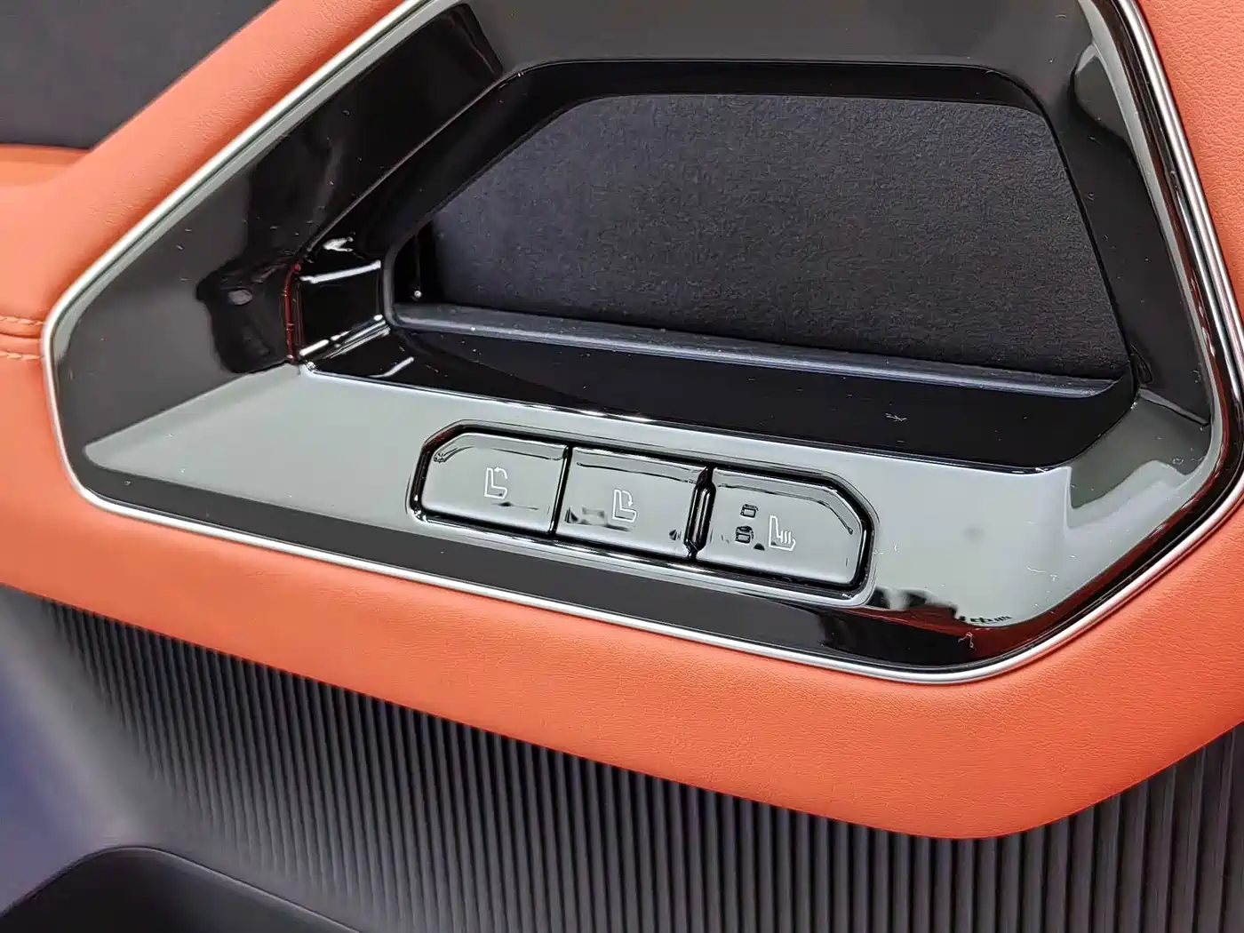 Ford Mustang NEV 2025 2025 Plug-in Range Extender Hybrid