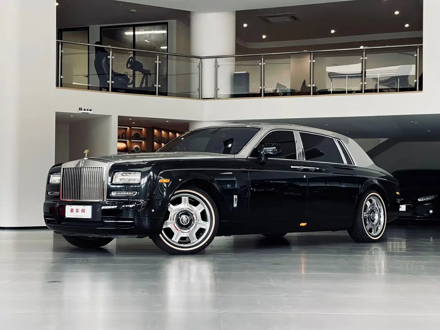 Rolls-Royce Phantom 2014 2013 6.7L Extended Wheelbase (EWB)