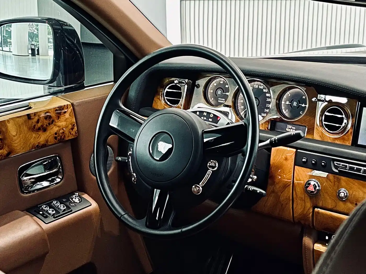 Rolls-Royce Phantom 2014 2013 6.7L Extended Wheelbase (EWB)