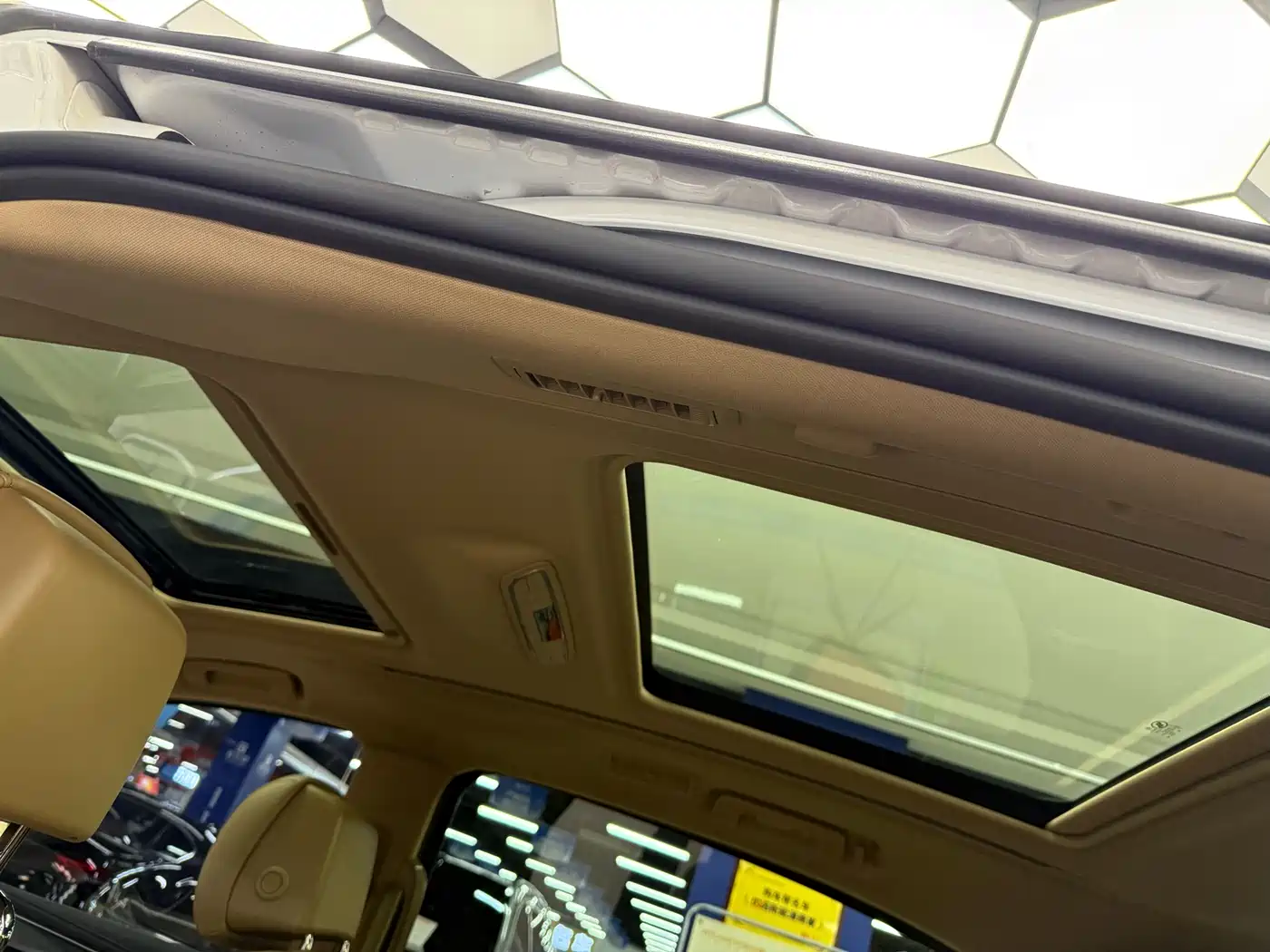 Buick GL8 2020 ES Landglory 653T Flagship фото 9