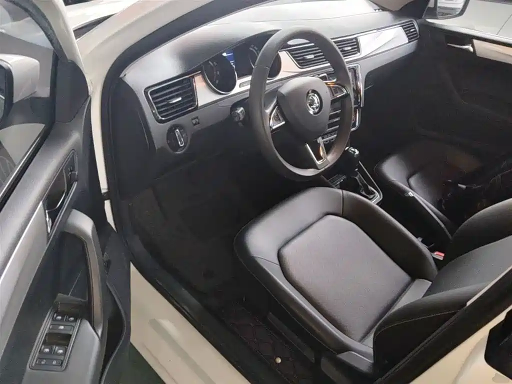 SKODA XIN RUI