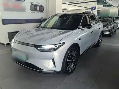 Leapmotor C11
