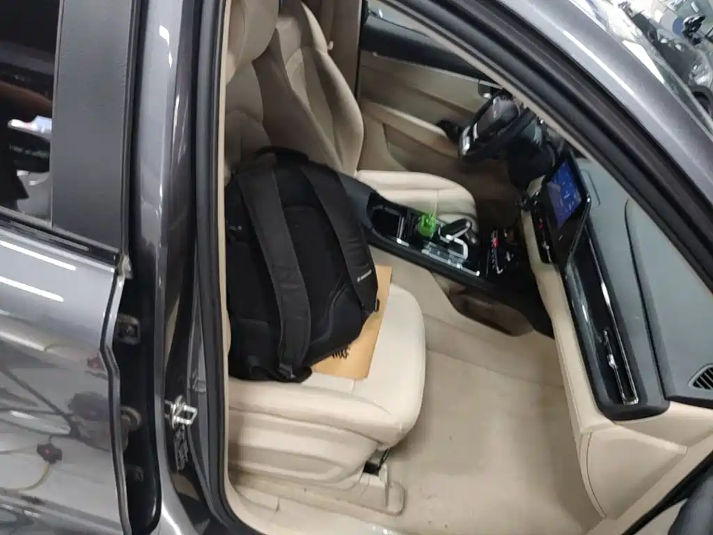 Wuling Motors Wuling Victory 2021 2020 1.5T CVT Flagship