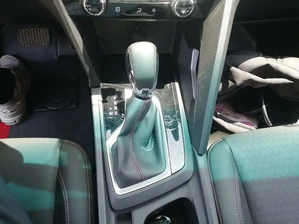 Chevrolet Volando 2019 Redline 530T Automatic Premium Enjoyment Edition (5+2 seater) China VI фото 14