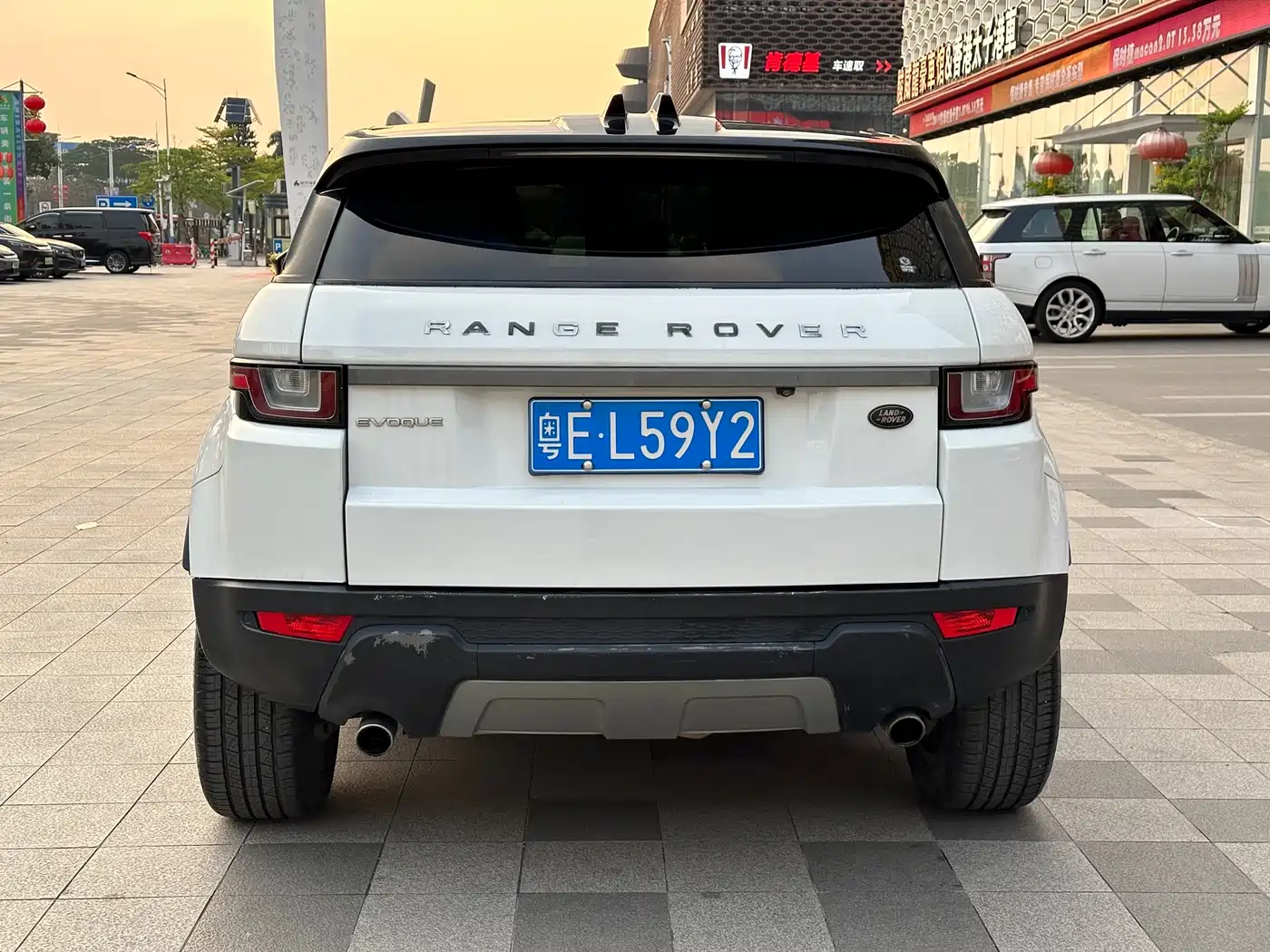 Land Rover Range Rover Evoque 2018 240PS SE Smart Edition фото 3