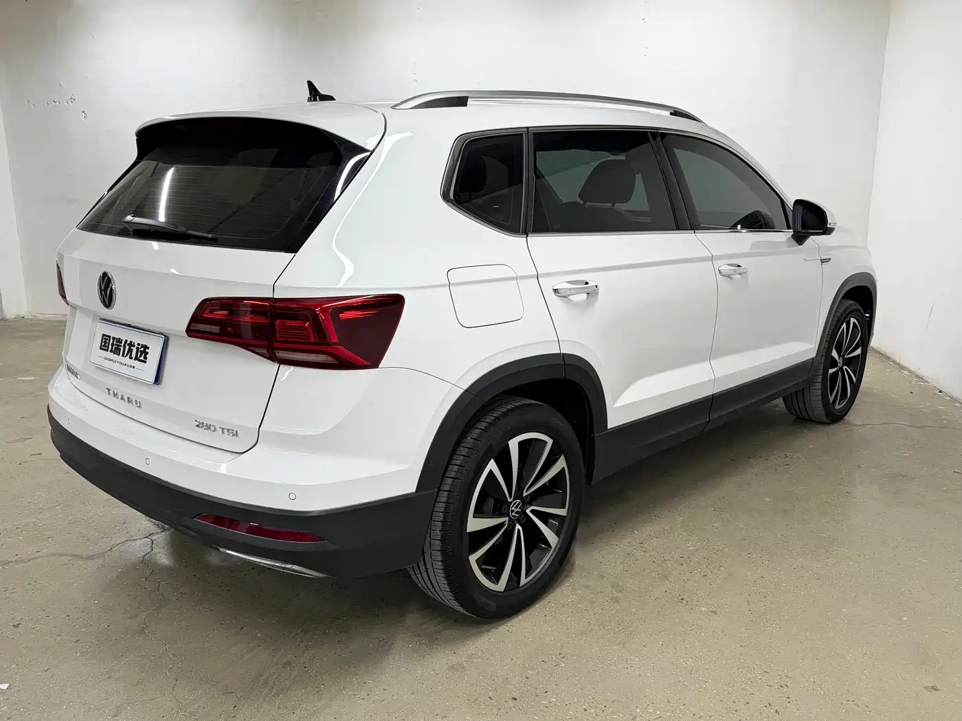 Volkswagen Tharu 2022 280TSI FWD Luxury Edition фото 5