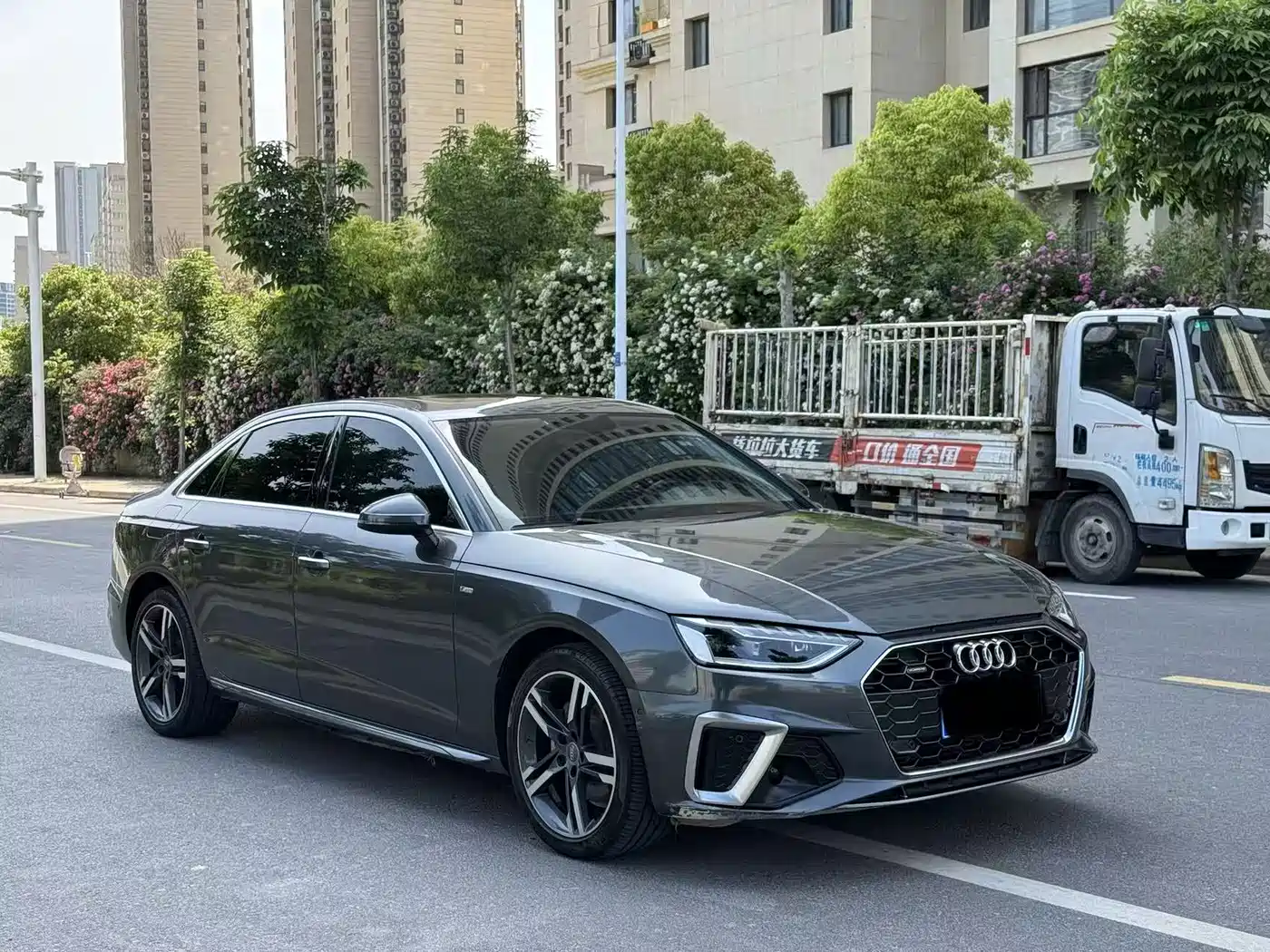 Audi A4L 2020 40 TFSI Luxury Dynamic фото 3